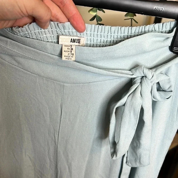 AMUSE Society High Waisted Wide Leg Pant size small - Picture 4 of 4